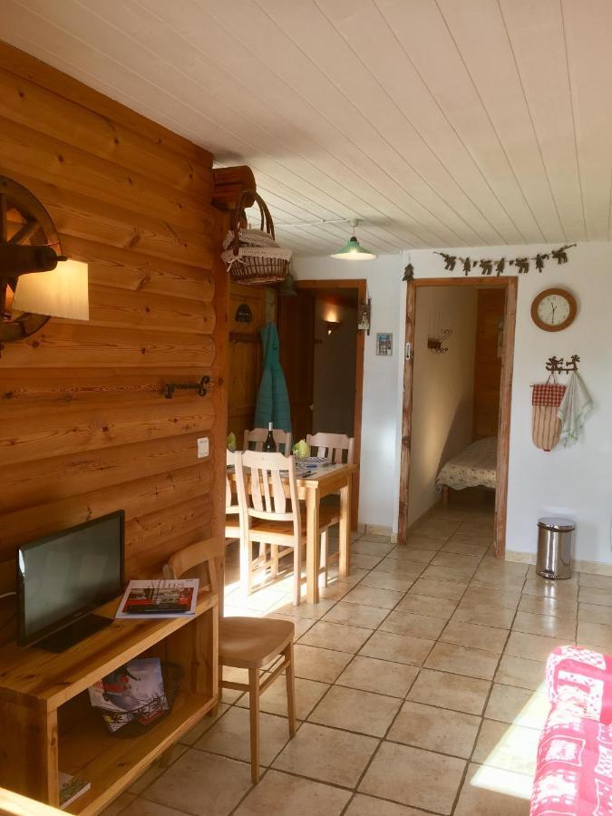 Appartements dans Chalet Font-Romeu-Odeillo-Via Extérieur photo